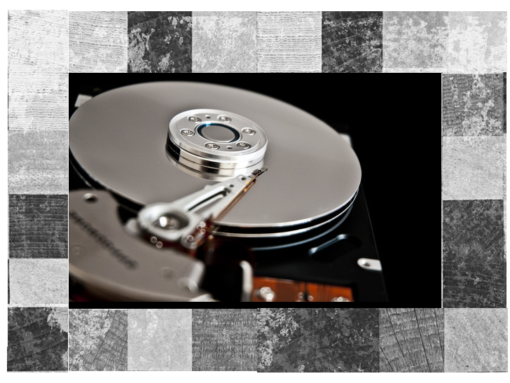 Windows 10 Alert Defragger bug defrags SSD Drives Microsoft