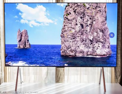 LG Signature OLED M